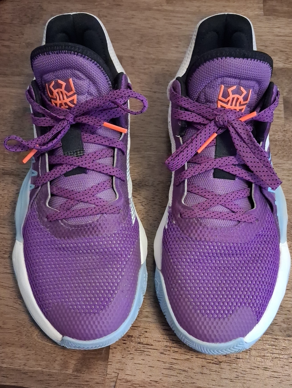 Adidas D.O.N. ISSUE 1 MAILMAN Basketball Sneakers SZ.9
